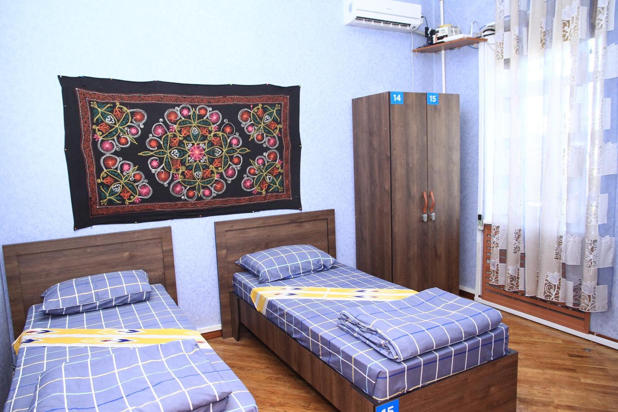 Yellow Hostel Dusanbe Kültér fotó
