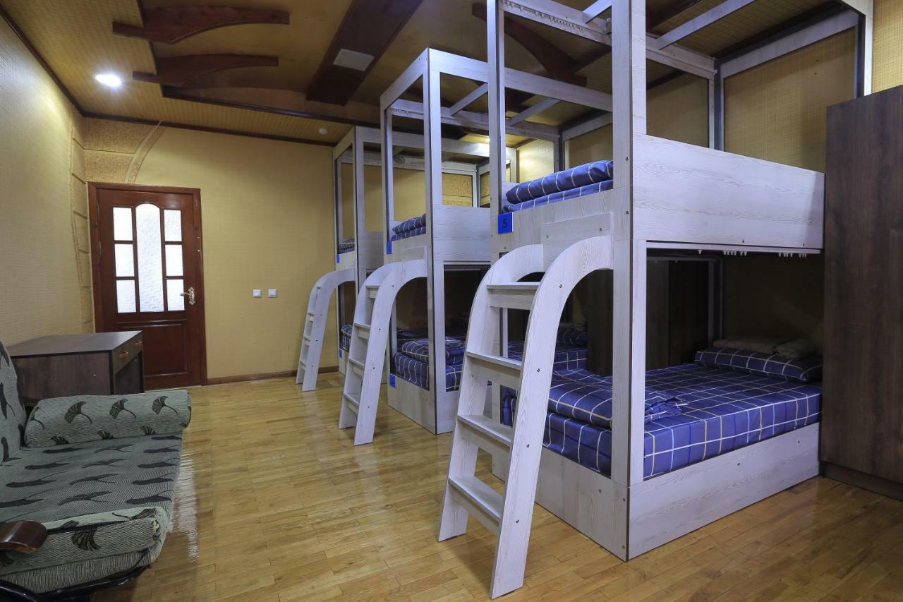 Yellow Hostel Dusanbe Kültér fotó
